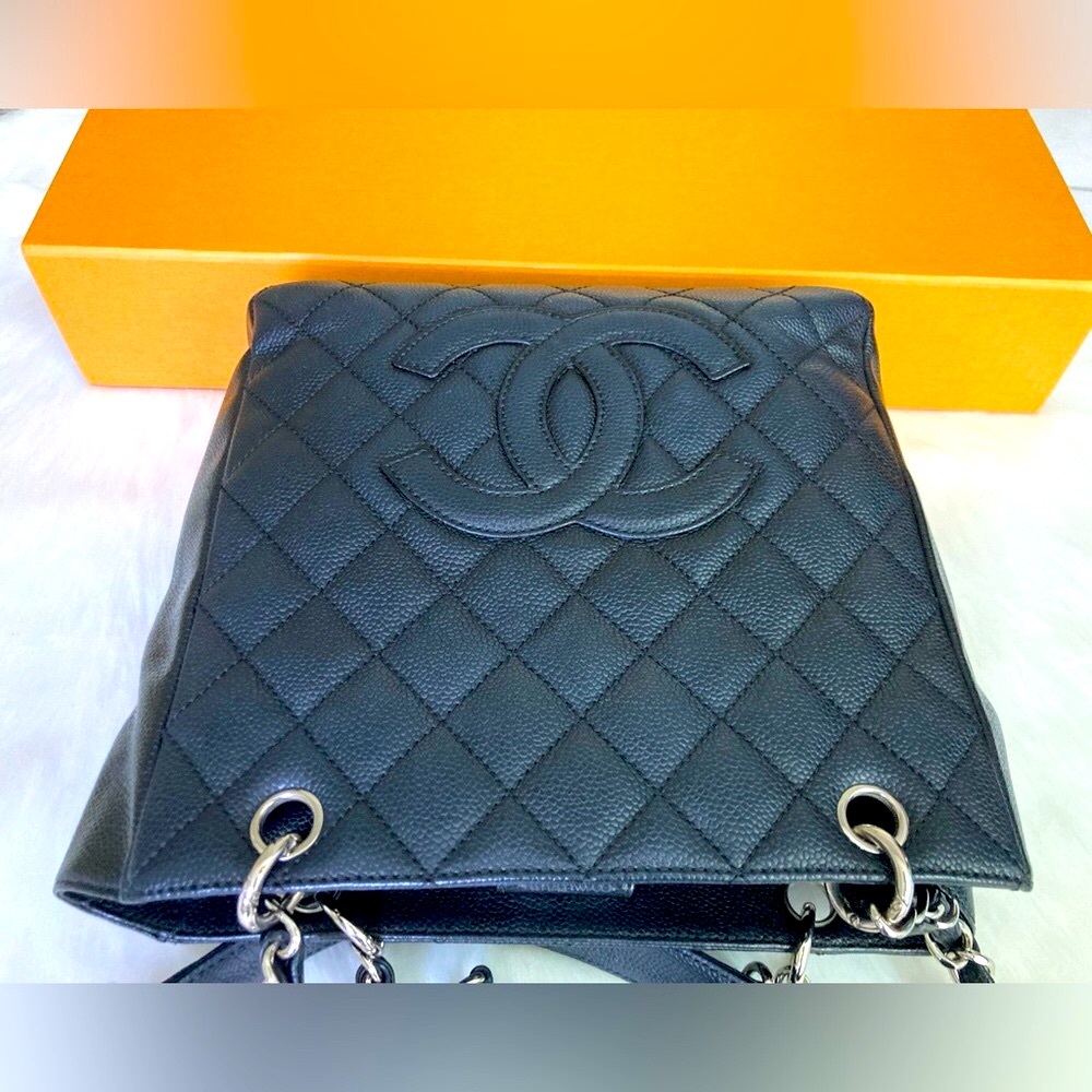 Auth Chanel Caviar Petite Shopper Tote Bag - Picture 8 of 17